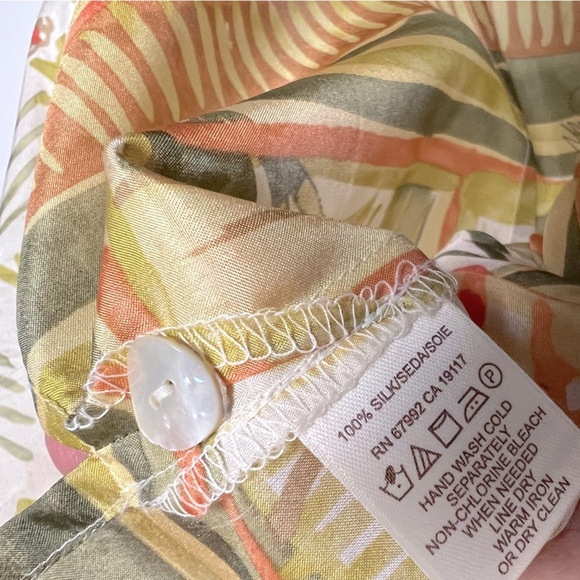 Sigrid Olsen Collection Novelty Floral Print Silk Button Up Shirt NEW - Picture 15 of 15